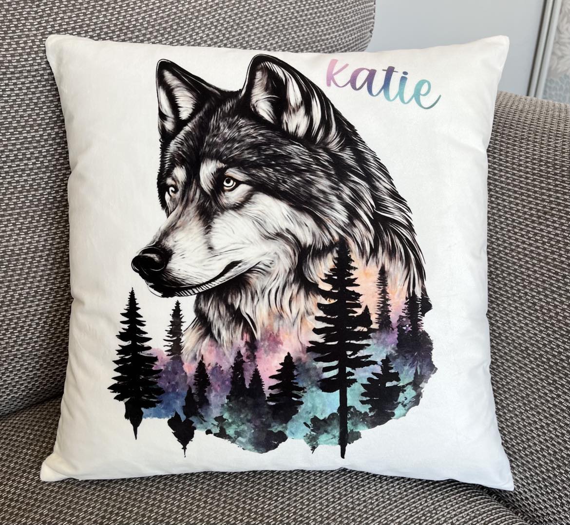 Wolf Cushion
